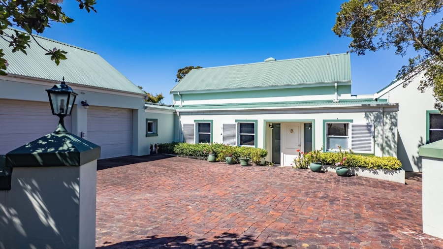 3 Bedroom Property for Sale in Belvedere Estate Western Cape